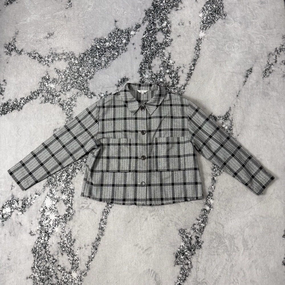 Moussy Shacket Womens Size Free Gray Black Plaid Long Sleeve‎ Button Up Cropped